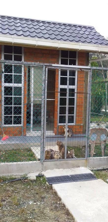 Seri Kenangan Kota Samarahan Exterior foto